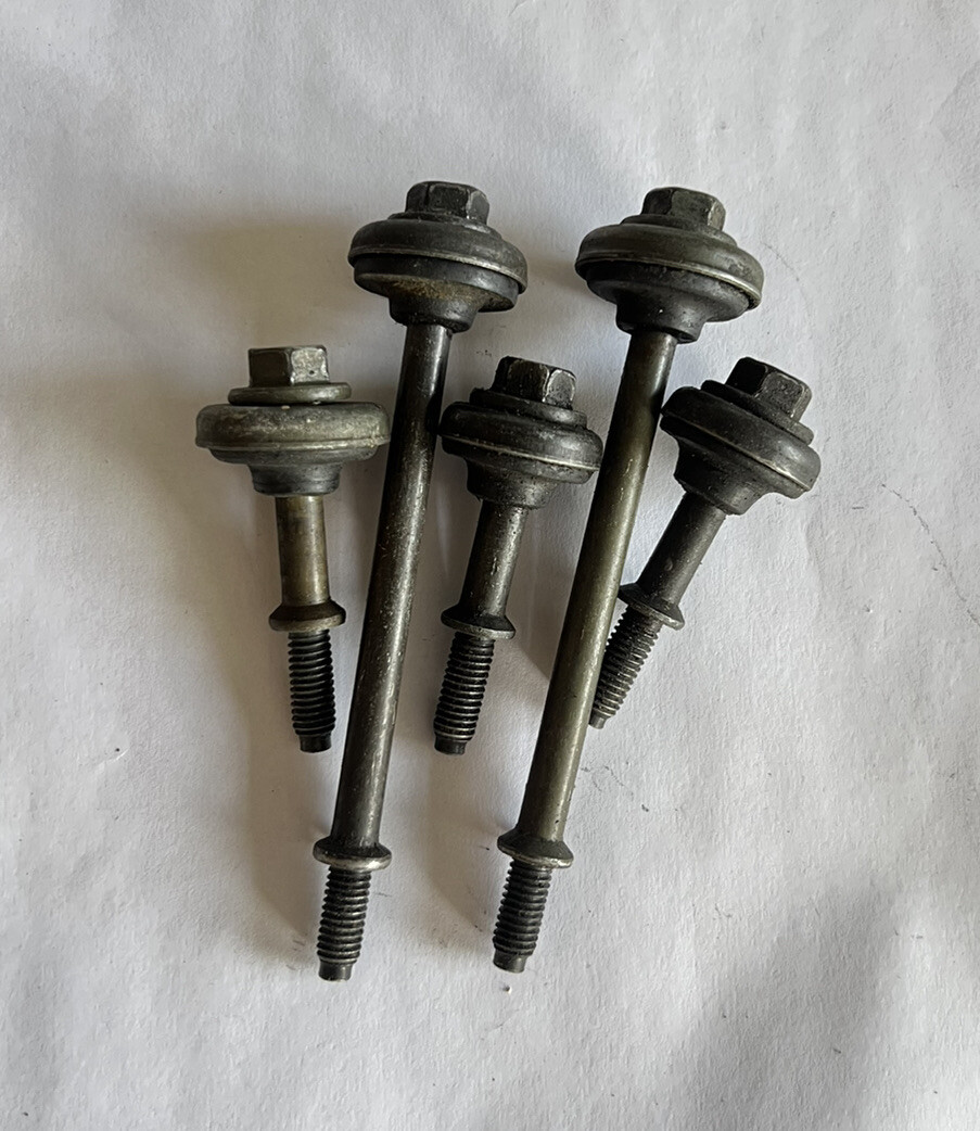 96-05 Honda Civic D16 D17 Valve Cover Bolts Set D-Series Cylinder Head OEM 96-05 Honda Civic D16 D17 Valve Cover Bolts Set D-Series Cylinder Head OEM