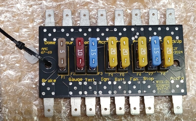 NEW AMC Direct Replacement Fuse Panels 1967~69, 1970~73, and 1974~77 NEW AMC Direct Replacement Fuse Panels 1967~69, 1970~73, and 1974~77