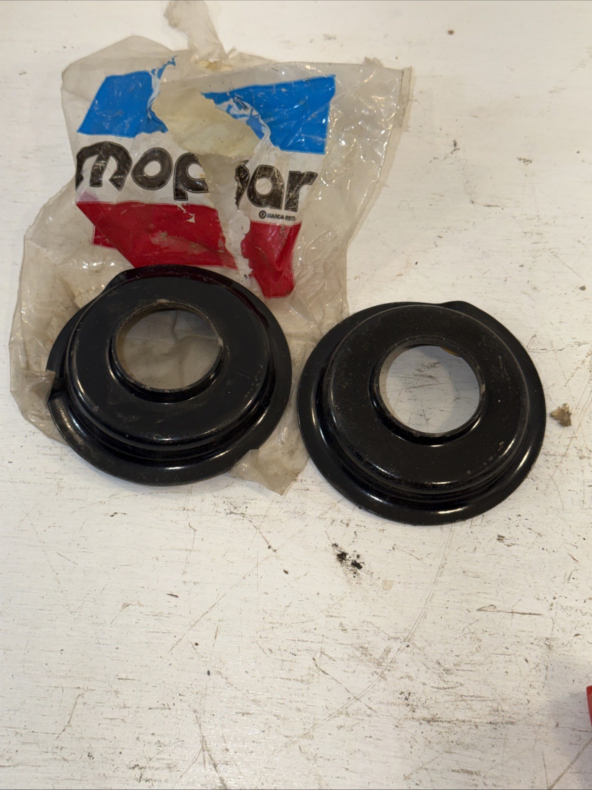 2 NOS New OEM Mopar 5205053 for rear coil spring.lower for 79-80 Charger L Body 2 NOS New OEM Mopar 5205053 for rear coil spring.lower for 79-80 Charger L Body