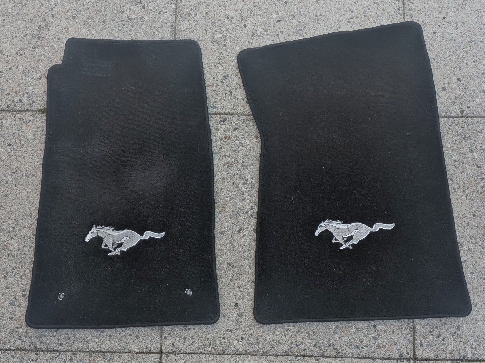 Lloyd Mats Velourtex Mustang Pony Logo Black Front Floor Mats