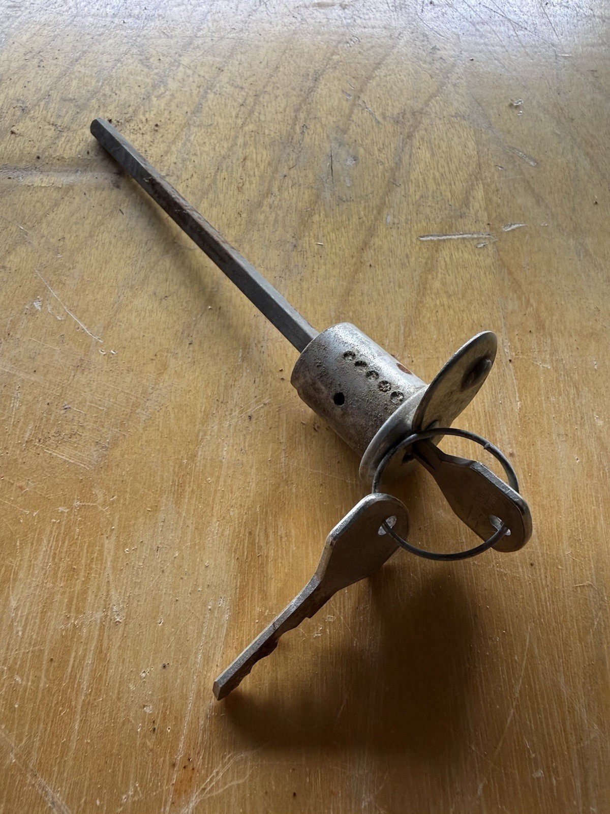 1932-1934 Ford Door Lock Cylinder & Keys OEM Vintage V8 Model 40 18