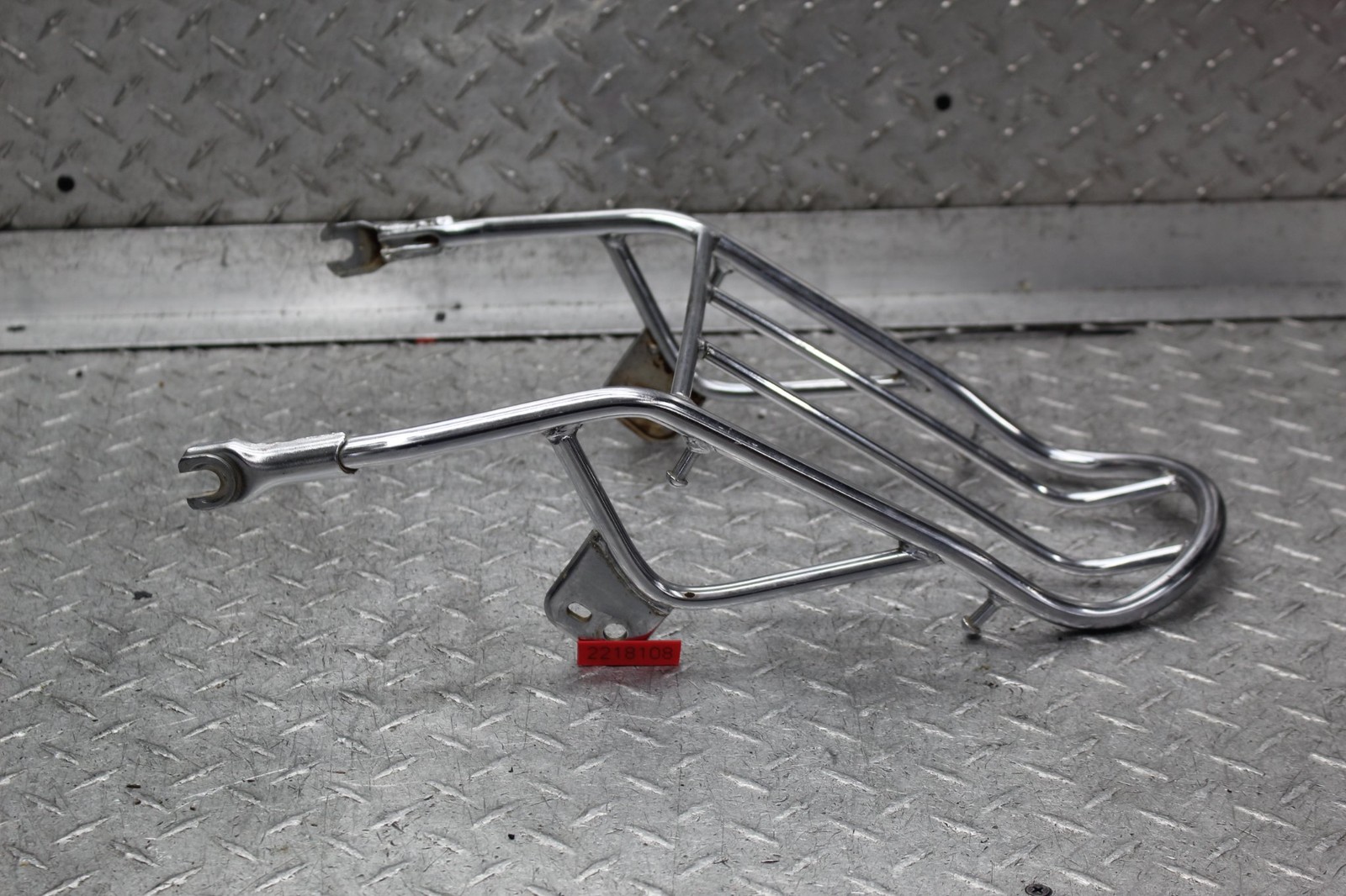 1973 YAMAHA DT2 250 REAR LUGGAGE RACK CARGO TAIL STORAGE CARRIER ACC-11110-03-00 1973 YAMAHA DT2 250 REAR LUGGAGE RACK CARGO TAIL STORAGE CARRIER ACC-11110-03-00
