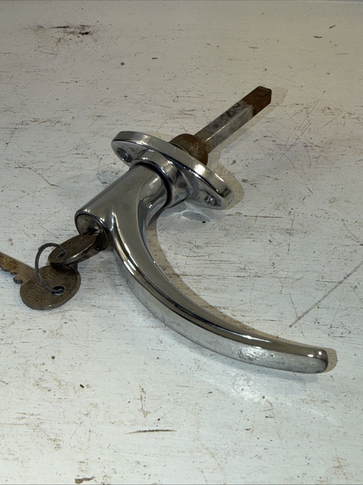 Vintage NOS OEM Chrome RH Door Handle WB H4322 1955-57 Triumph TR3 57-62 TR3A Vintage NOS OEM Chrome RH Door Handle WB H4322 1955-57 Triumph TR3 57-62 TR3A