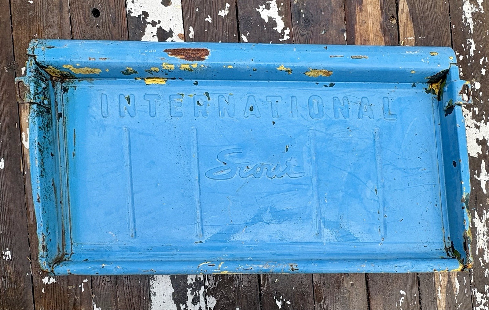 1962 International Scout 80 IH Tailgate - Original