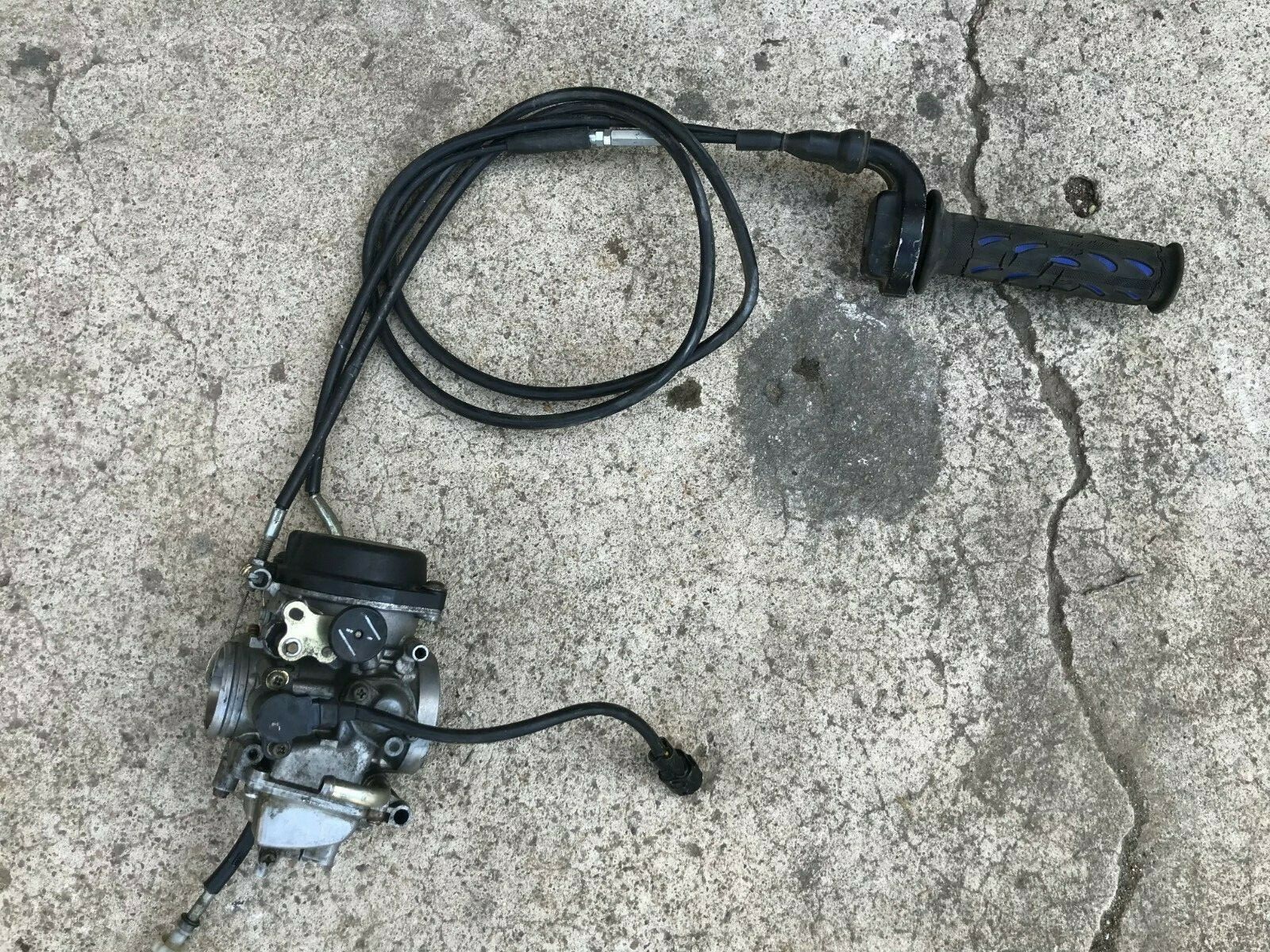 2005 05 Suzuki Drz400s Drz 400 400s Carburetor Carby Mixture Throttle Housing 2005 05 Suzuki Drz400s Drz 400 400s Carburetor Carby Mixture Throttle Housing