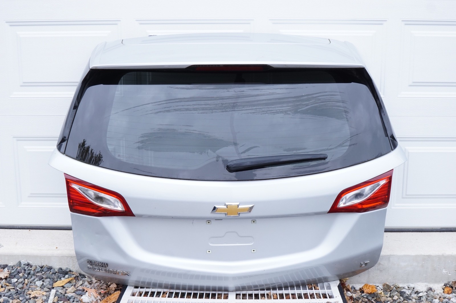 CHEVROLET EQUINOX Liftgate Tailgate Hatch Shell OEM 2018 - 2022 *