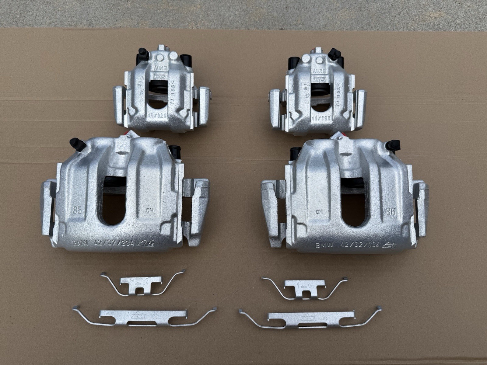 1995-2001 BMW 750iL E38 Brake Calipers Set Front & Rear Genuine OEM 1995-2001 BMW 750iL E38 Brake Calipers Set Front & Rear Genuine OEM