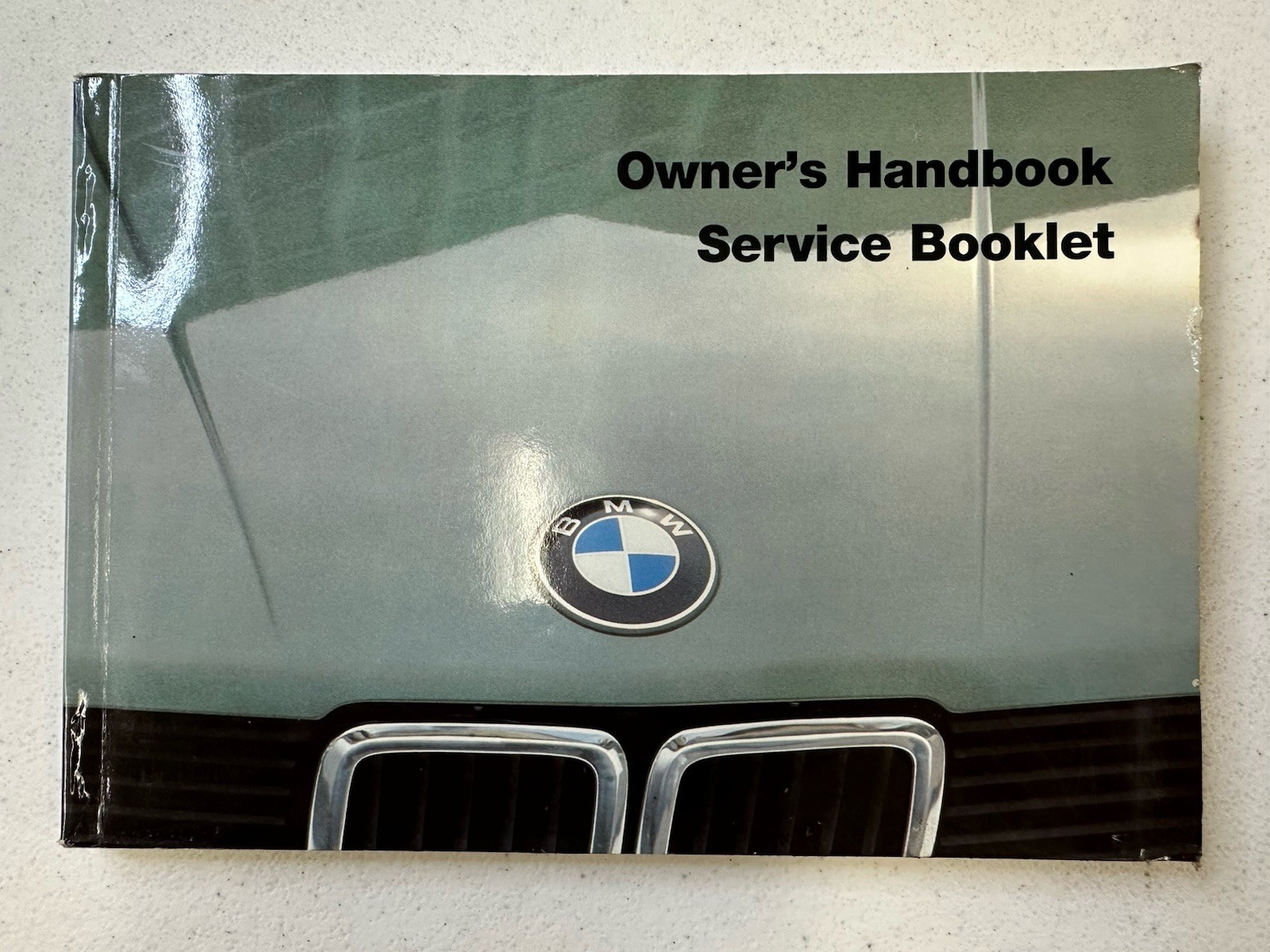 1985 BMW Owner’s Handbook Service Booklet OEM West Germany P/N 01 41 9 699 381