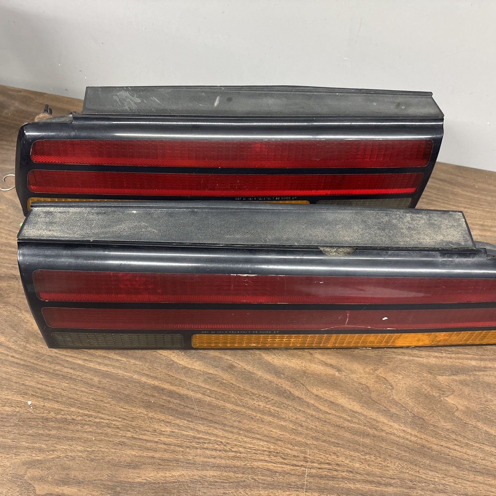1982-92 FIREBIRD FORMULA TRANS AM PAIR SET LEFT RIGHT TAILIGHT TAIL LIGHTS 
