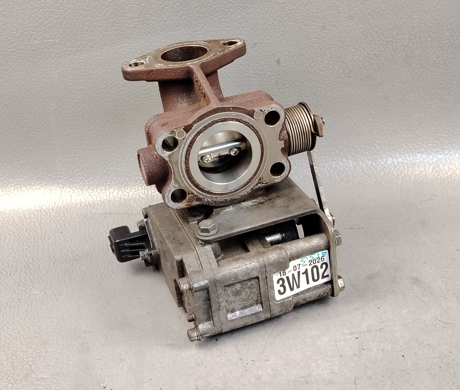 HINO TRUCK SENSOR EXHAUST EGR RECIRCULATION VALUE B9946-650 E30060 J08E 2011