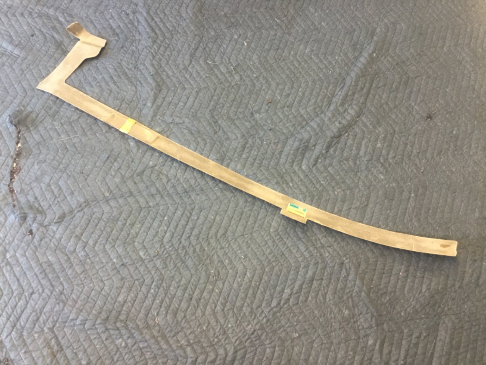 1968-82 C3 Corvette Right Rear Quarter Panel Bonding Strip NOS GM 3996838 1968-82 C3 Corvette Right Rear Quarter Panel Bonding Strip NOS GM 3996838