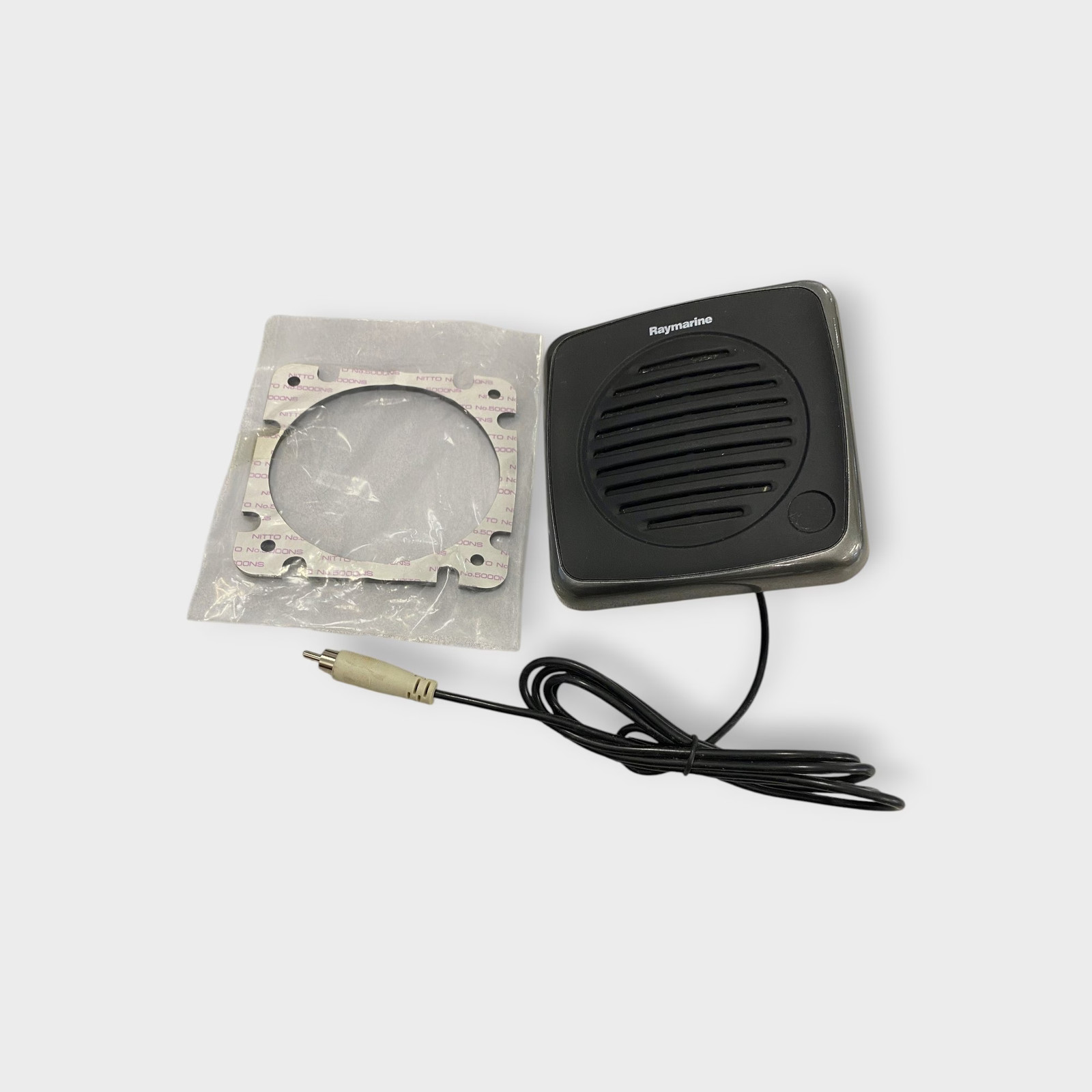 Raymarine A80198 Passive Loudspeaker And Gasket For Ray260 Black Box Transceiver