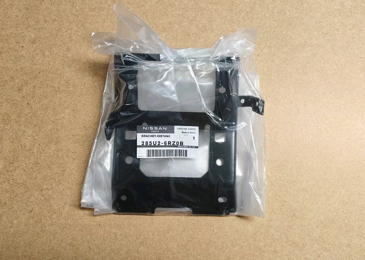 New OEM 24-26 Nissan Rogue Front Distance Radar Bracket # 285U2-6RZ0B New OEM 24-26 Nissan Rogue Front Distance Radar Bracket # 285U2-6RZ0B