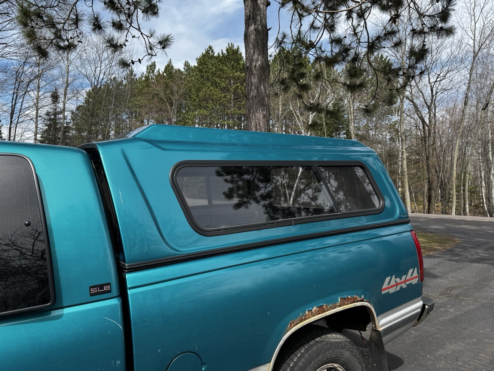 88-98 Chevy C/K GMC Sierra 6.5’ Bed Bright Teal MetallicWA9794 Bed Topper Shell 88-98 Chevy C/K GMC Sierra 6.5’ Bed Bright Teal MetallicWA9794 Bed Topper Shell