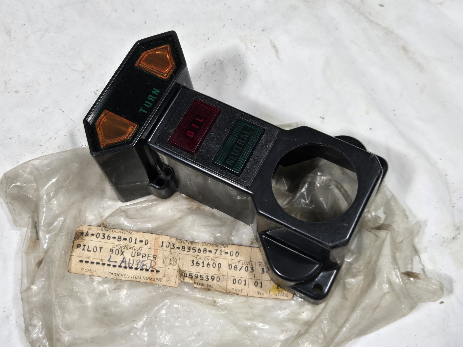NOS Yamaha Pilot Light Box Upper, XS360 XS400 XS500 XS750 RD400