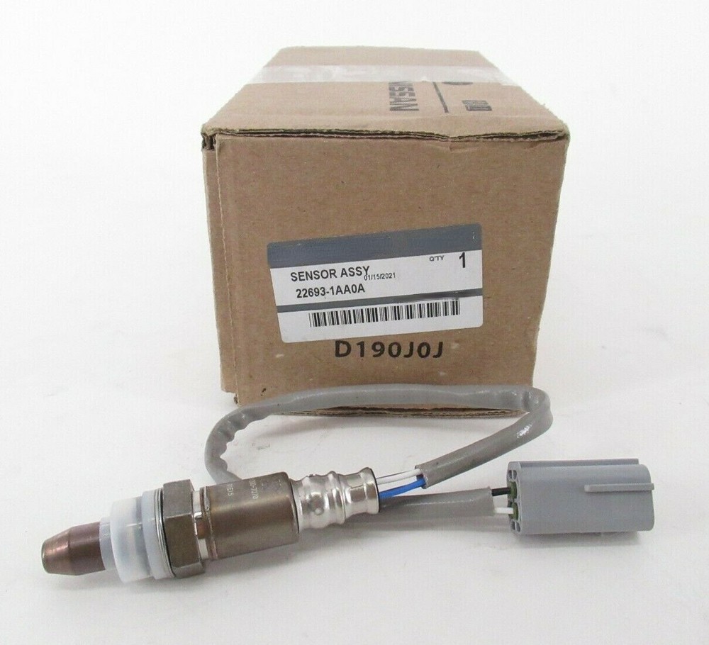 Genuine OEM Nissan Infiniti 22693-1AA0A Oxygen Sensor