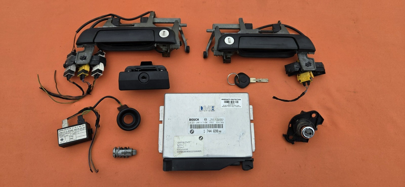 1991 - 1995 BMW E34 ECU IGNITION DOOR HANDLE LOCK KEY SET GLOVEBOX CYLINDER 525i