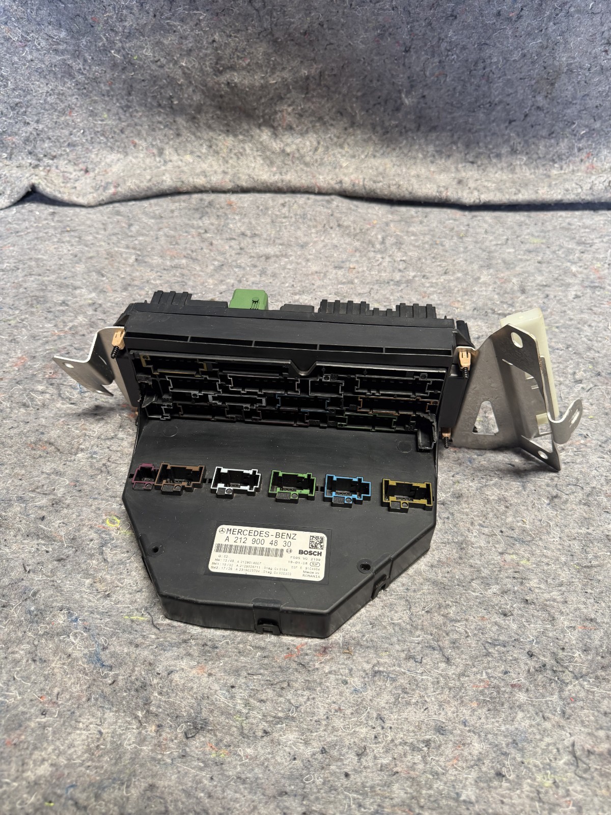 GENUINE MERCEDES AMG GTR CONTROL UNIT 212-900-48-30 OEM GENUINE MERCEDES AMG GTR CONTROL UNIT 212-900-48-30 OEM