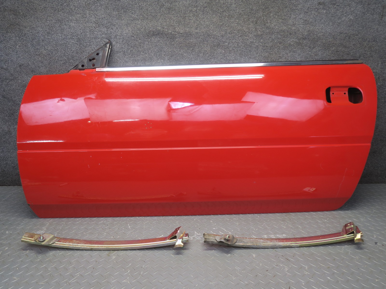 84-89 NISSAN Z31 300ZX 2+2 LEFT DOOR SHELL PANEL W WINDOW GUIDE HOT RED OEM