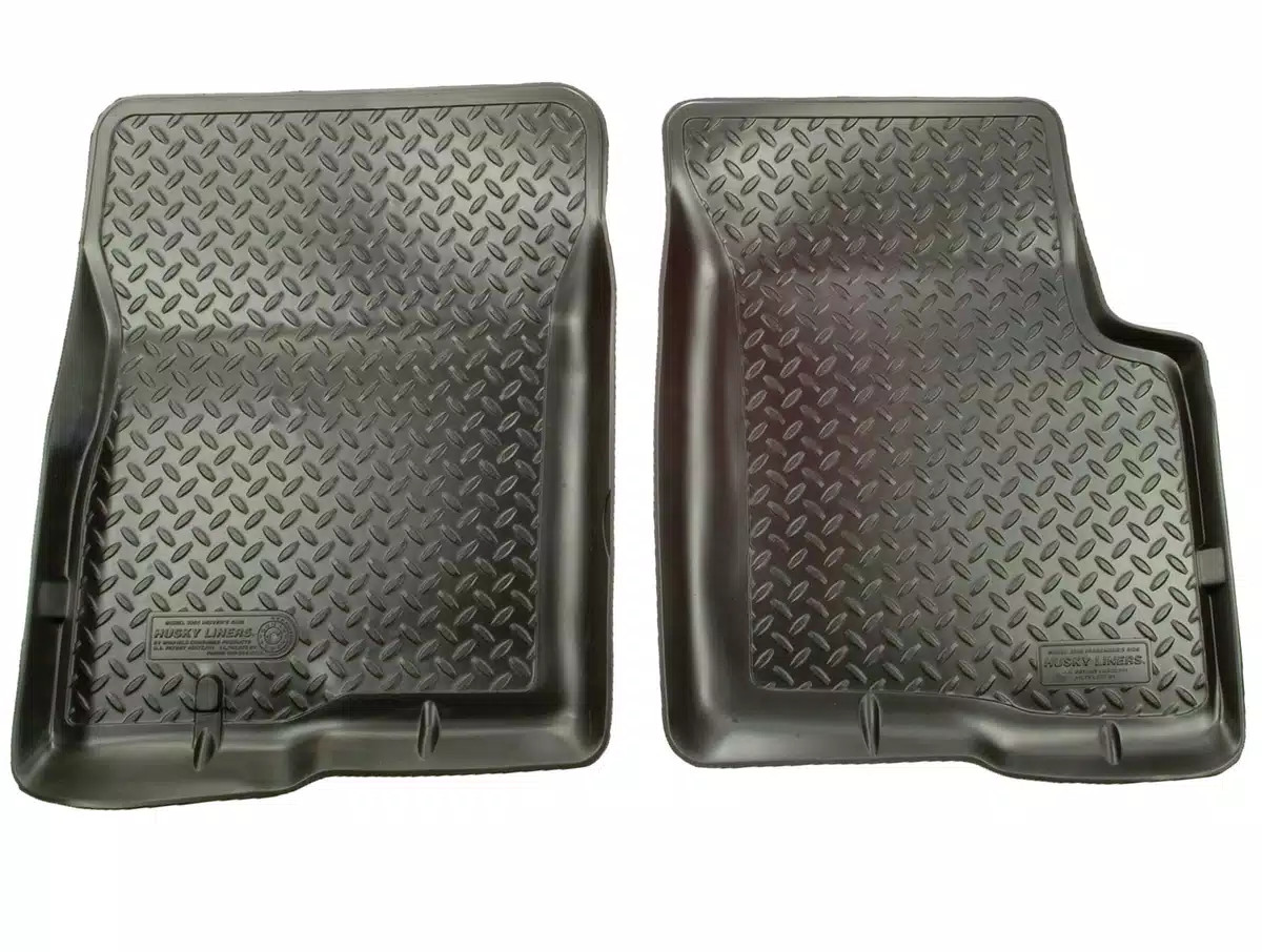 Husky Classic Style Floor Fit 00-04 Dakota, 1998-2000 Durango Front Row 2pc Blk