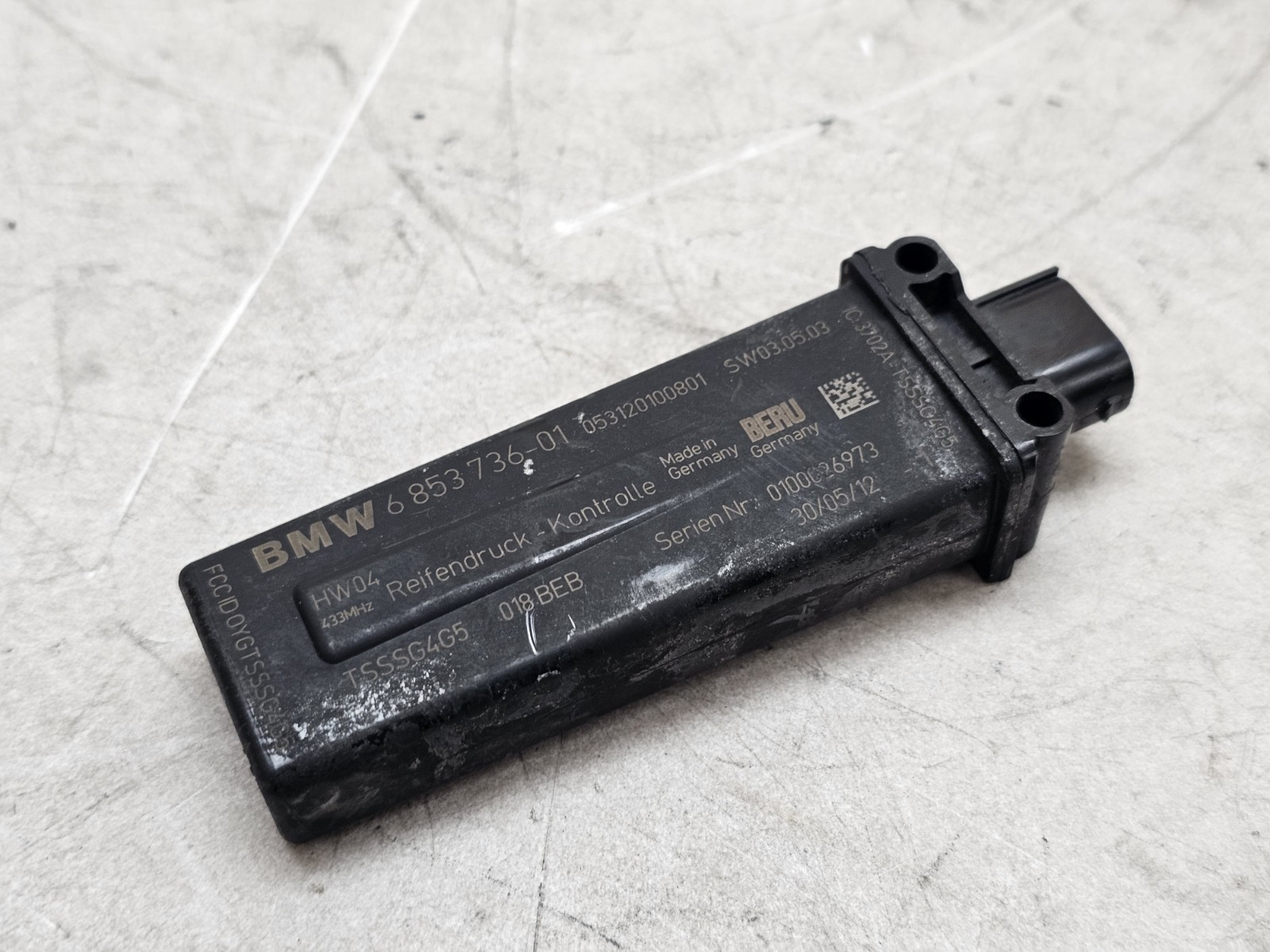 12-16 BMW 328 335 428 435 TPMS TPM RDC Tire Pressure Control Module OEM 6853736 