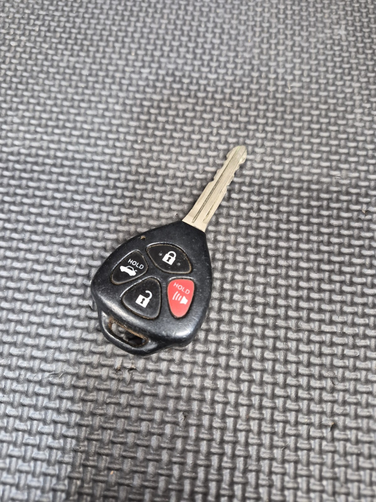 OEM 2009-13 TOYOTA COMBO HEAD KEY REMOTE