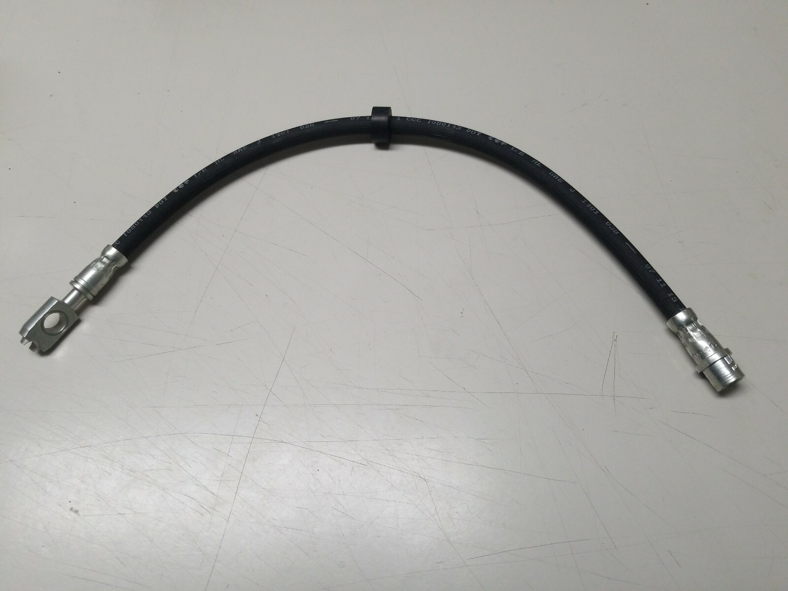 Brake Hydraulic Hose-First Stop Front-Left/Right Dorman H620001 Box Worn. 