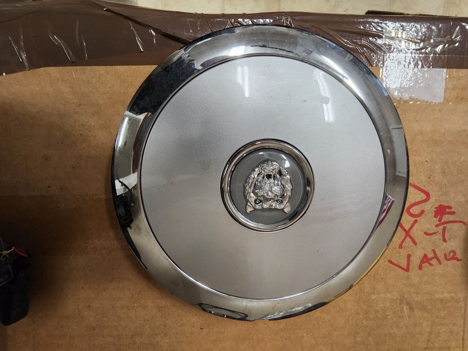 1998-2003 JAGUAR VANDEN PLAS WHEEL CENTER CAP 2W931A096DA MNC6240AA MNC6240BA