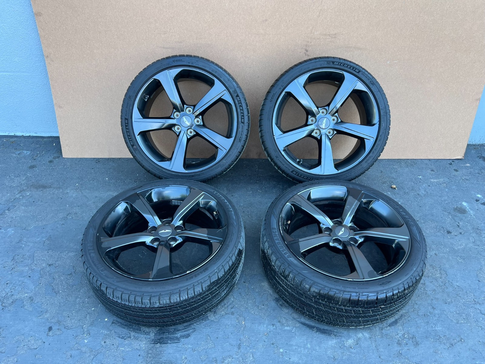 GENESIS G70 19-26 OEM OEM  19