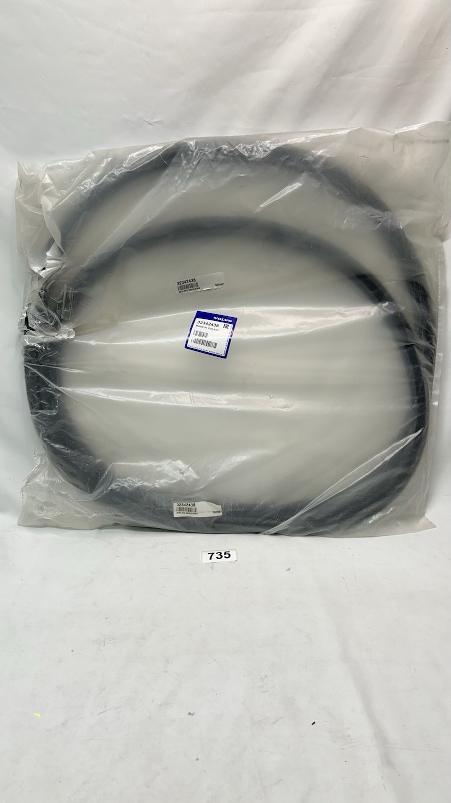 2018-2023 VOLVO XC60 FRONT DOOR WEATHERSTRIP SEAL NEW OEM 32342438