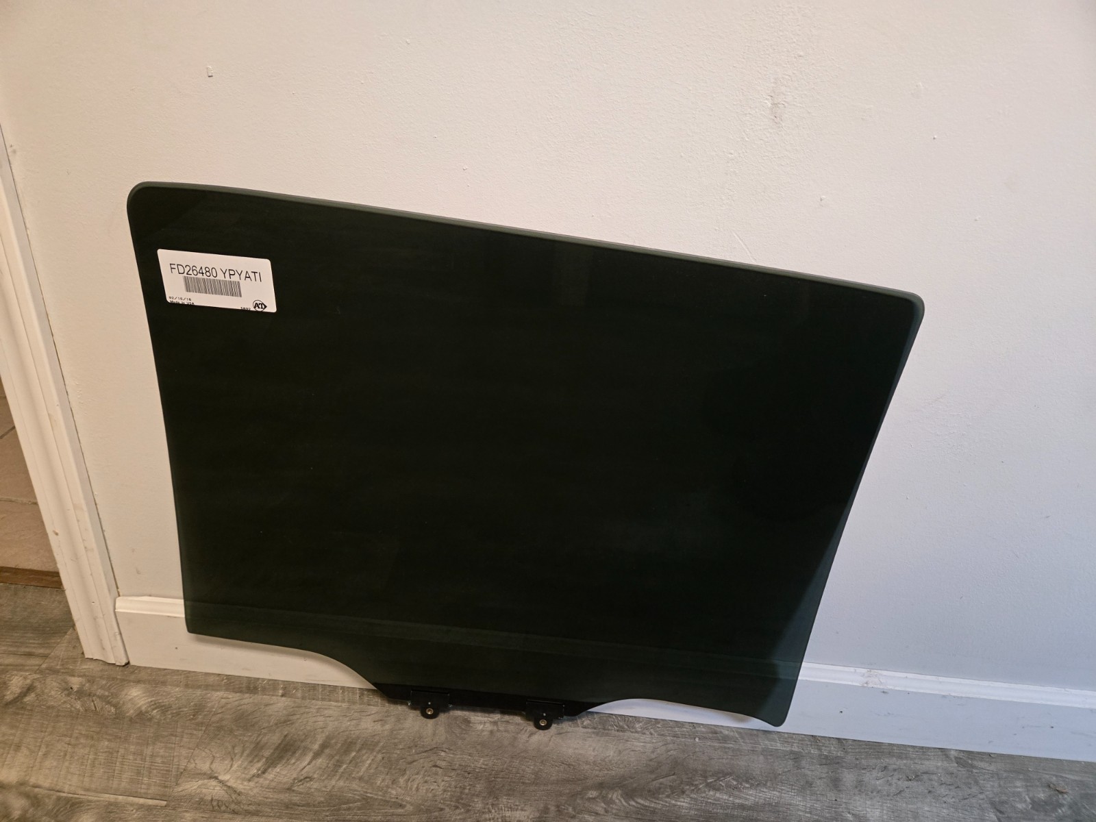 Fits 17-25 Nissan Titan 4 Door Crew Cab Driver Left Rear Door Window Glass Fits 17-25 Nissan Titan 4 Door Crew Cab Driver Left Rear Door Window Glass