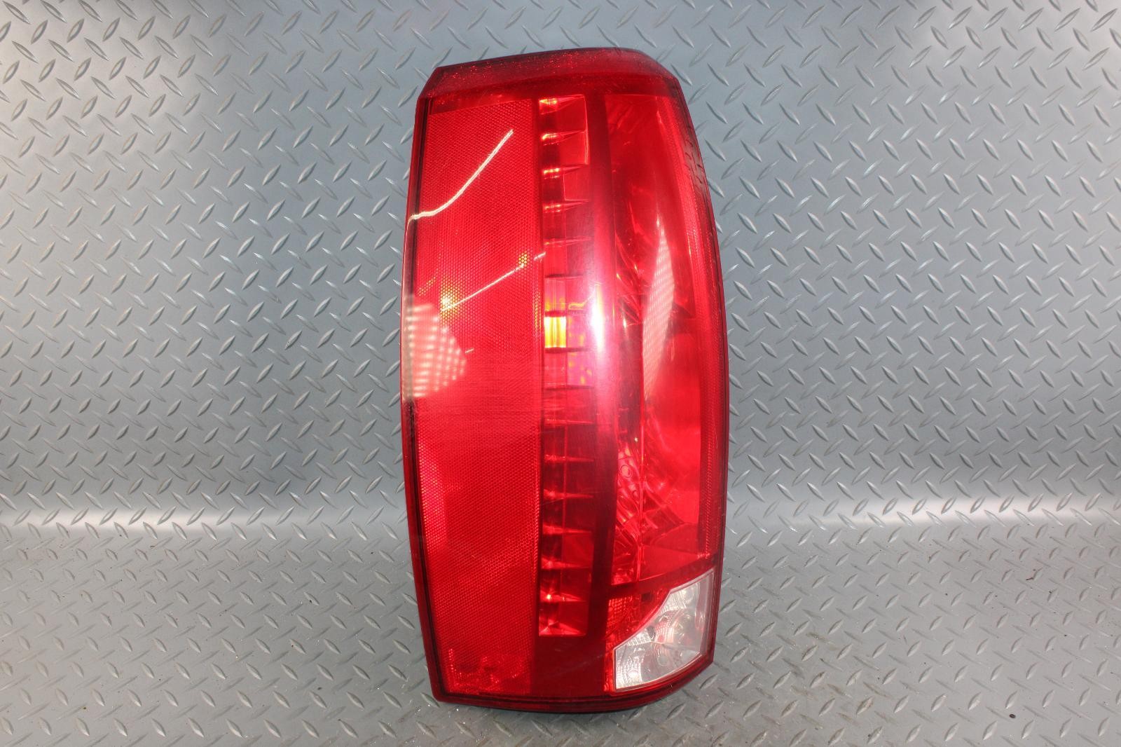 *CHIP* 07-13 Escalade EXT OEM Left Driver Side Taillight Lamp Lens Housing Unit