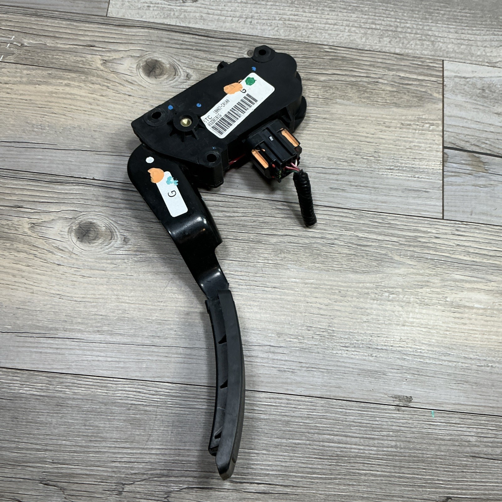 2003-2007 NISSAN MURANO Accelerator Gas Pedal Assembly OEM 2003-2007 NISSAN MURANO Accelerator Gas Pedal Assembly OEM