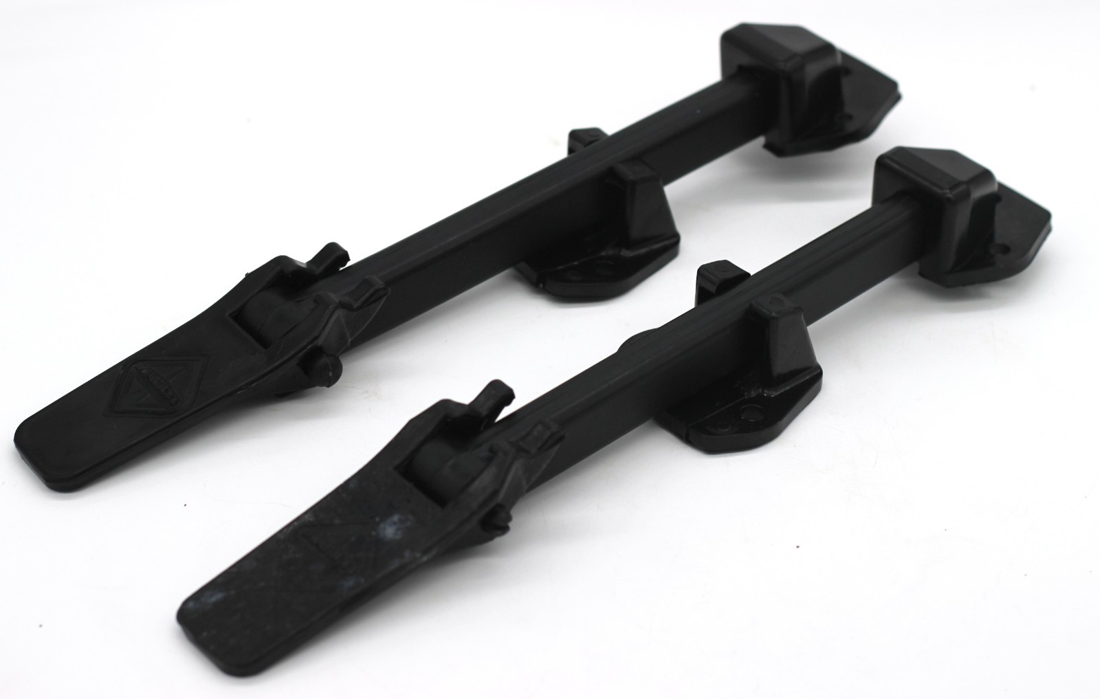Hood Latch Kit Pair Set for International 9400 Eagle Set (2) 12.5