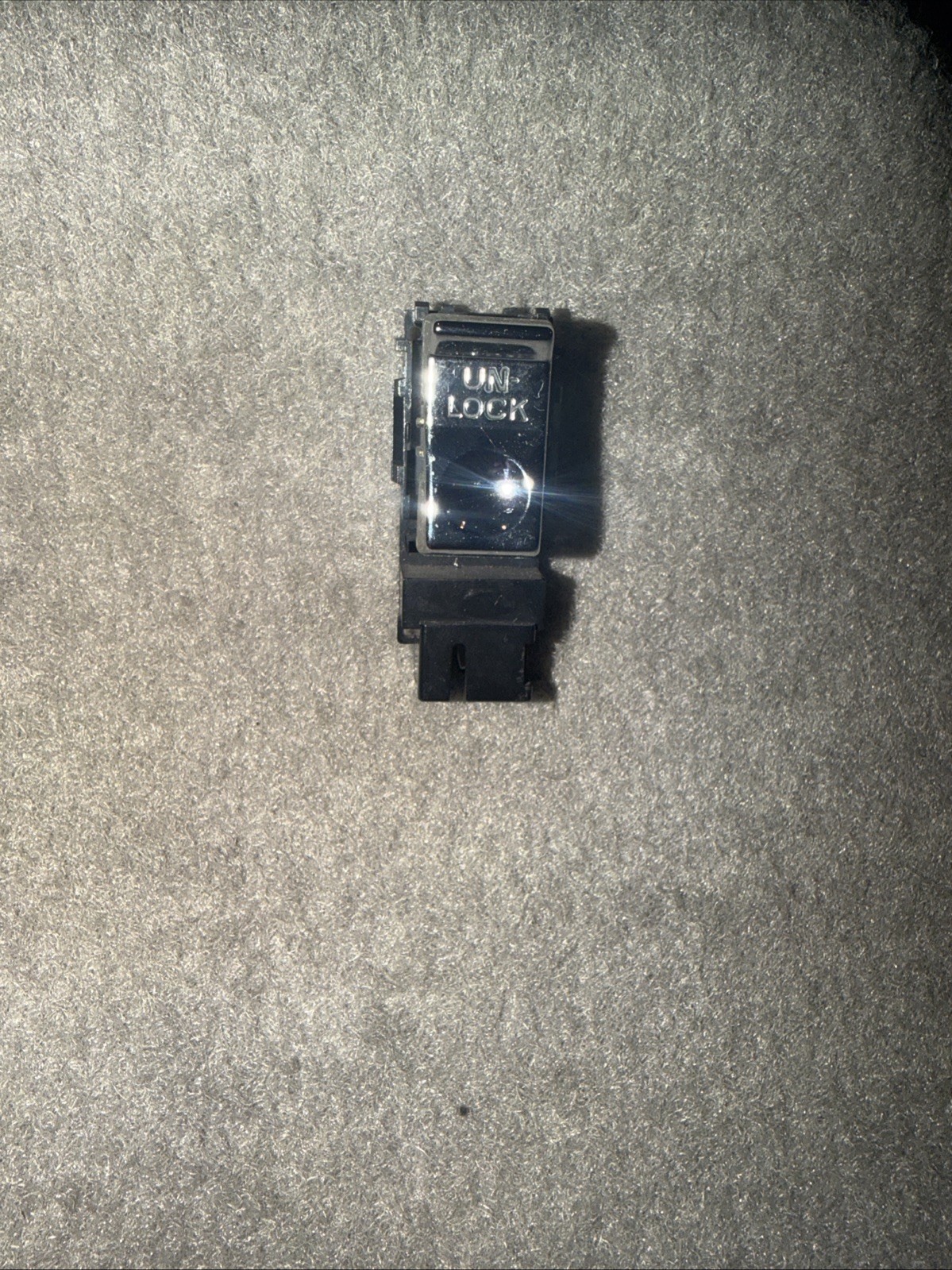1994 1995 1996 Chevy Impala SS Door Lock Power Switch Button Caprice 10099016 1994 1995 1996 Chevy Impala SS Door Lock Power Switch Button Caprice 10099016