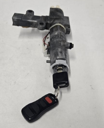 2002-2006 Nissan Altima Automatic Trans AT Ignition Switch Lock Cylinder Key OEM