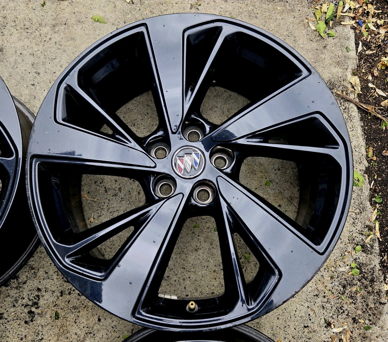 GENUINE 20x8.5 Buick Factory SINGLE Black Rim 39098557 OEM Wheel 21-25 Envision