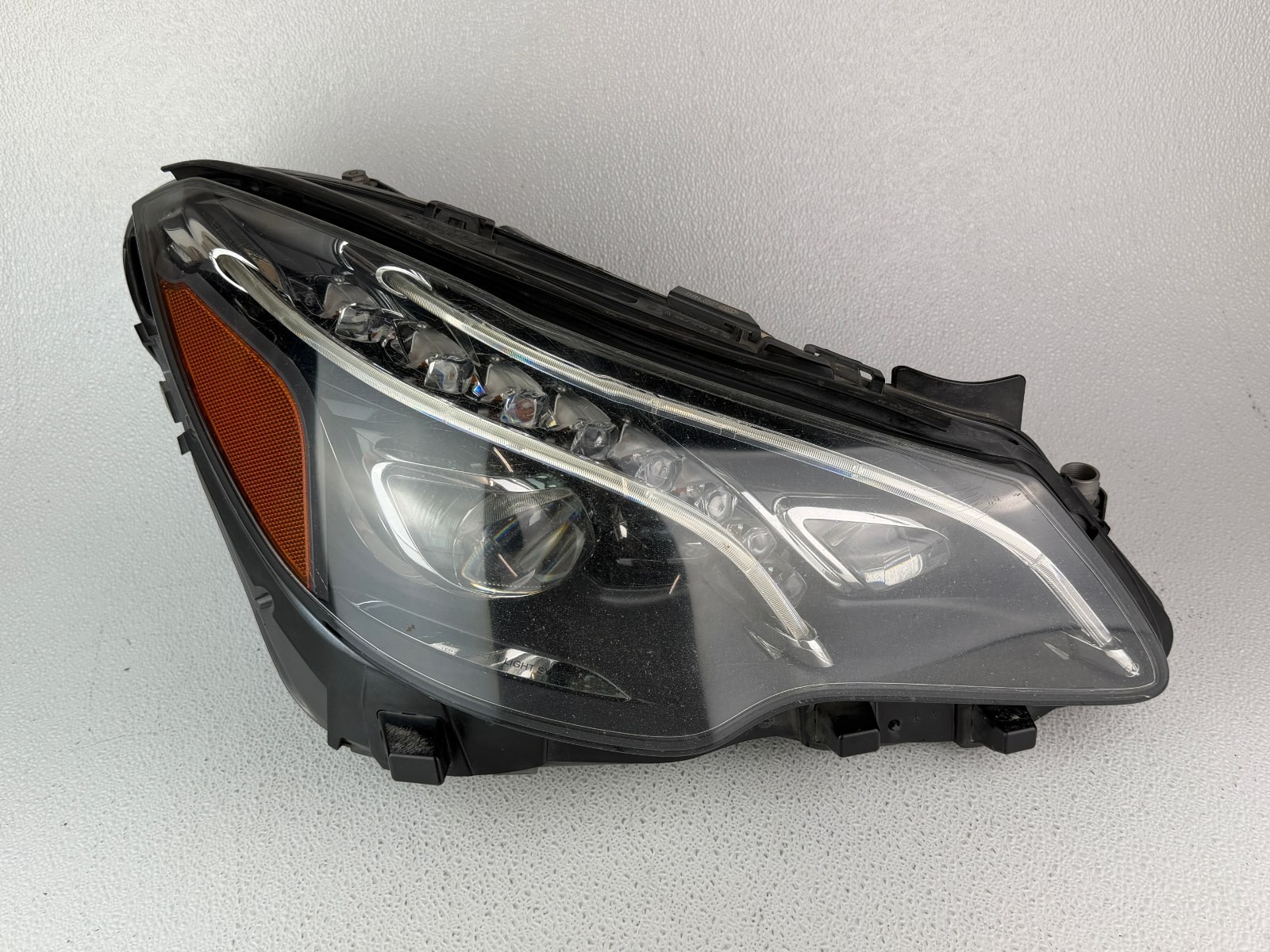 Nice 2014-2016 Mercedes-Benz E-Class Headlight RH Right Side LED Dual OEM