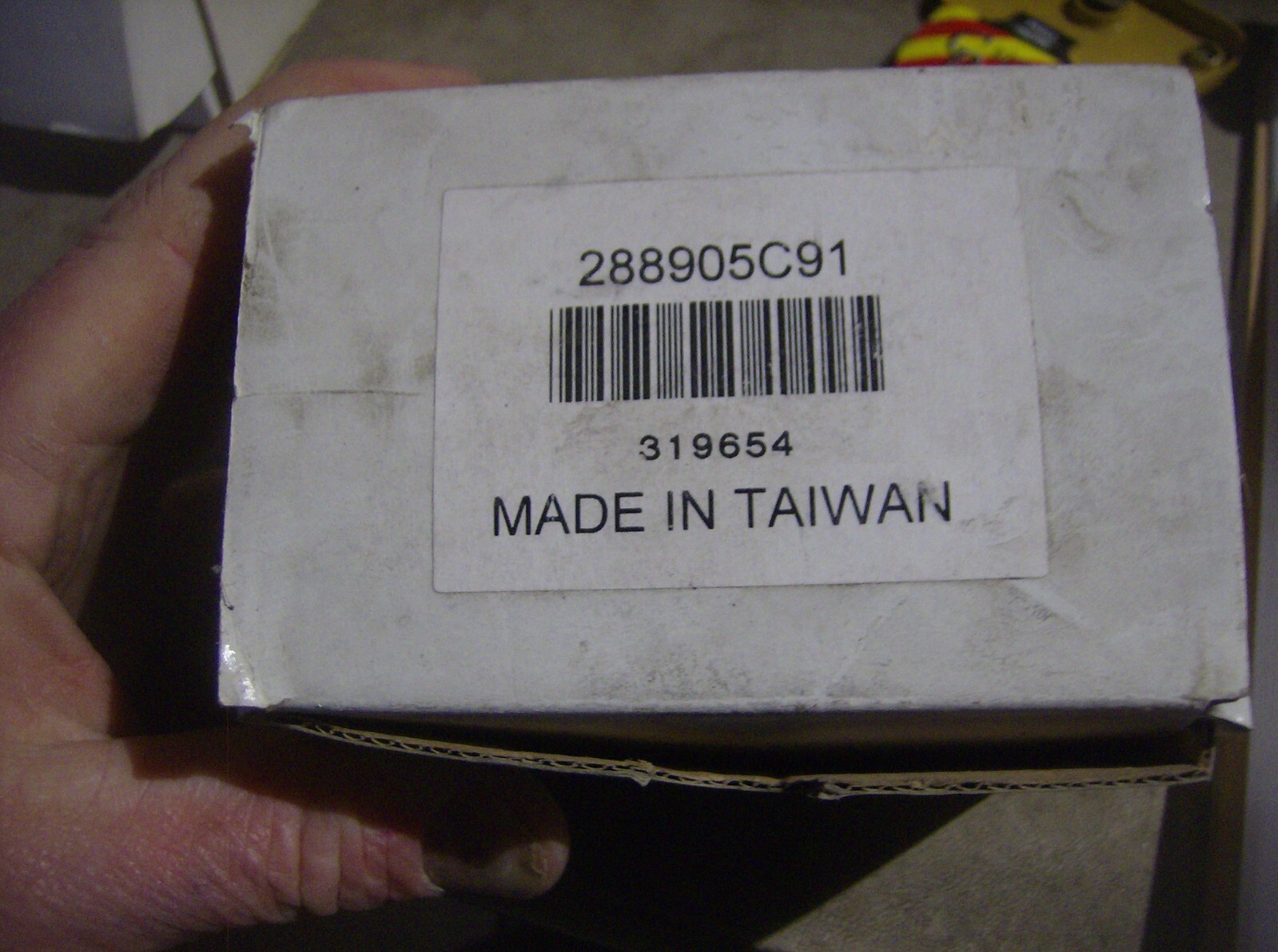 319654 288905C91 SOLENOID VALVE FITS INTERNATIONAL