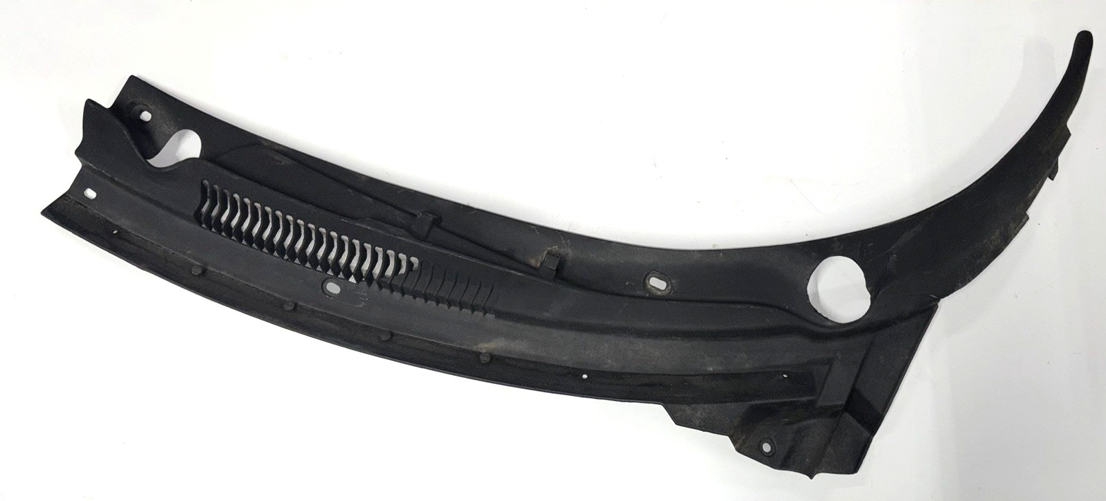 1993-2002 USED GENUINE OEM CHEVROLET CAMARO LH AIR INLET SCREEN, P/N 10299673