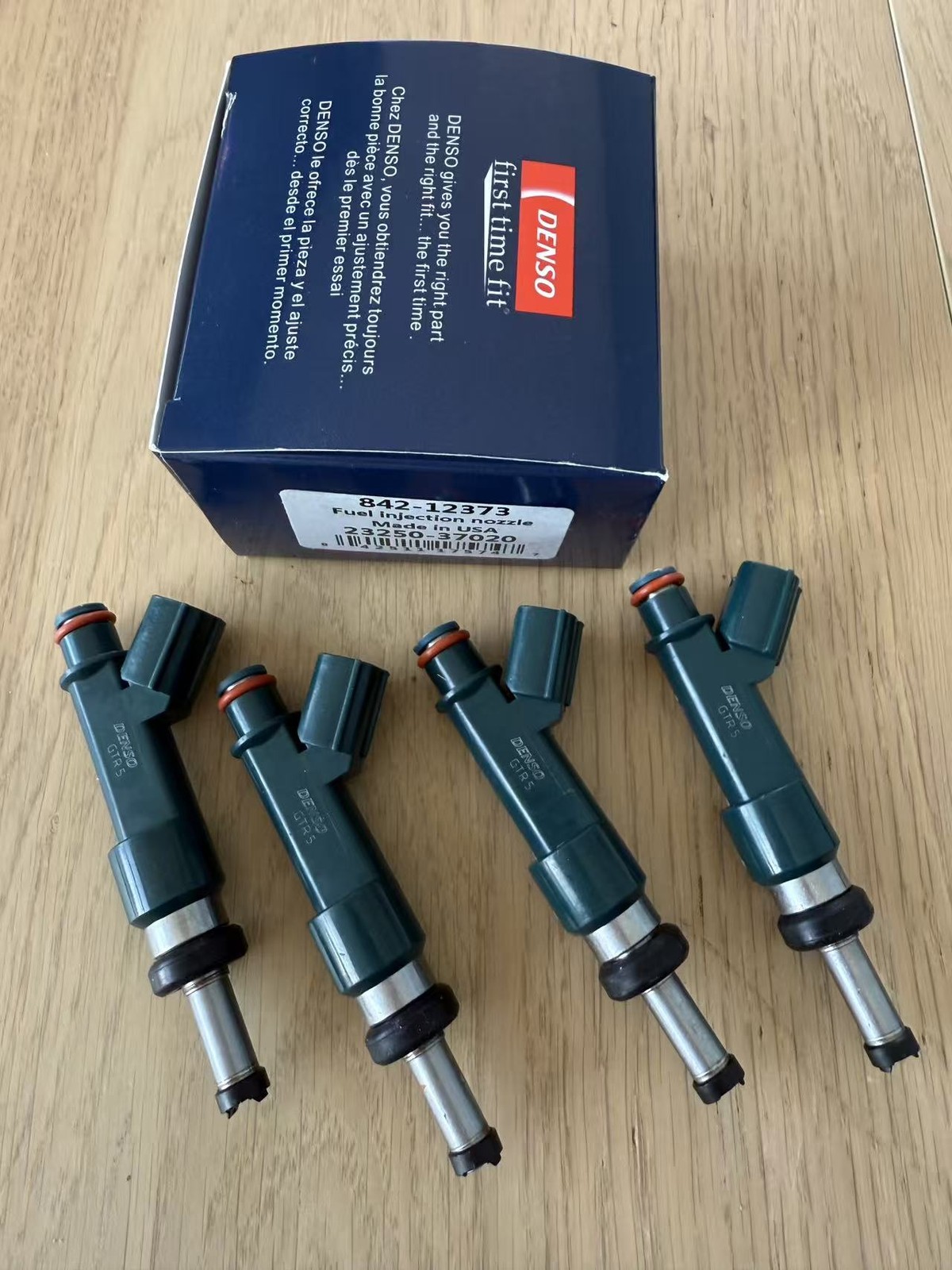 4pcs Denso Fuel Injectors 23250-37020 for 10-15 Lexus CT200h Toyota Prius 1.8L