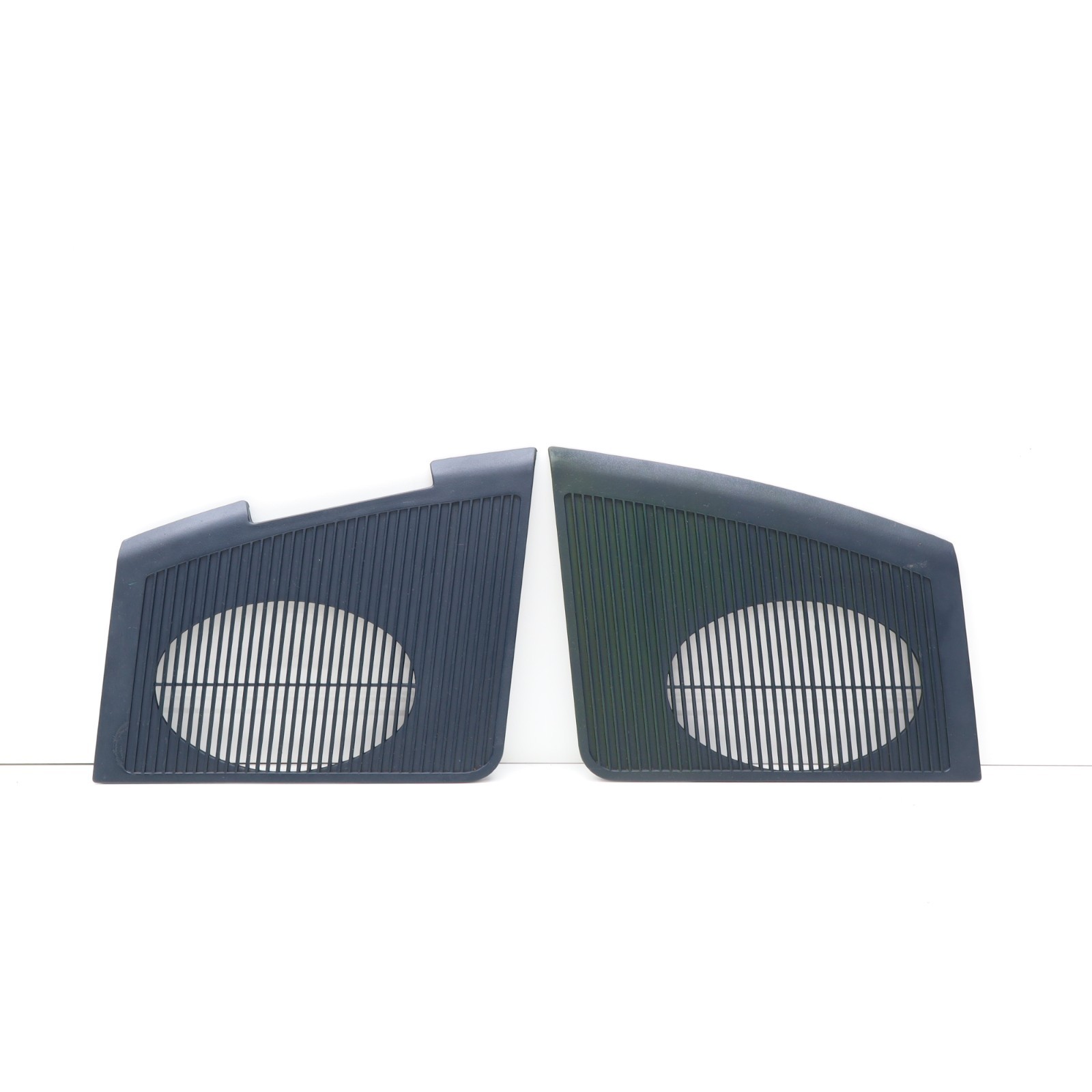 88-94 Chev GMC C/K Suburban Silverado Tahoe Blazer DASH SPEAKER COVERS Blue READ 88-94 Chev GMC C/K Suburban Silverado Tahoe Blazer DASH SPEAKER COVERS Blue READ