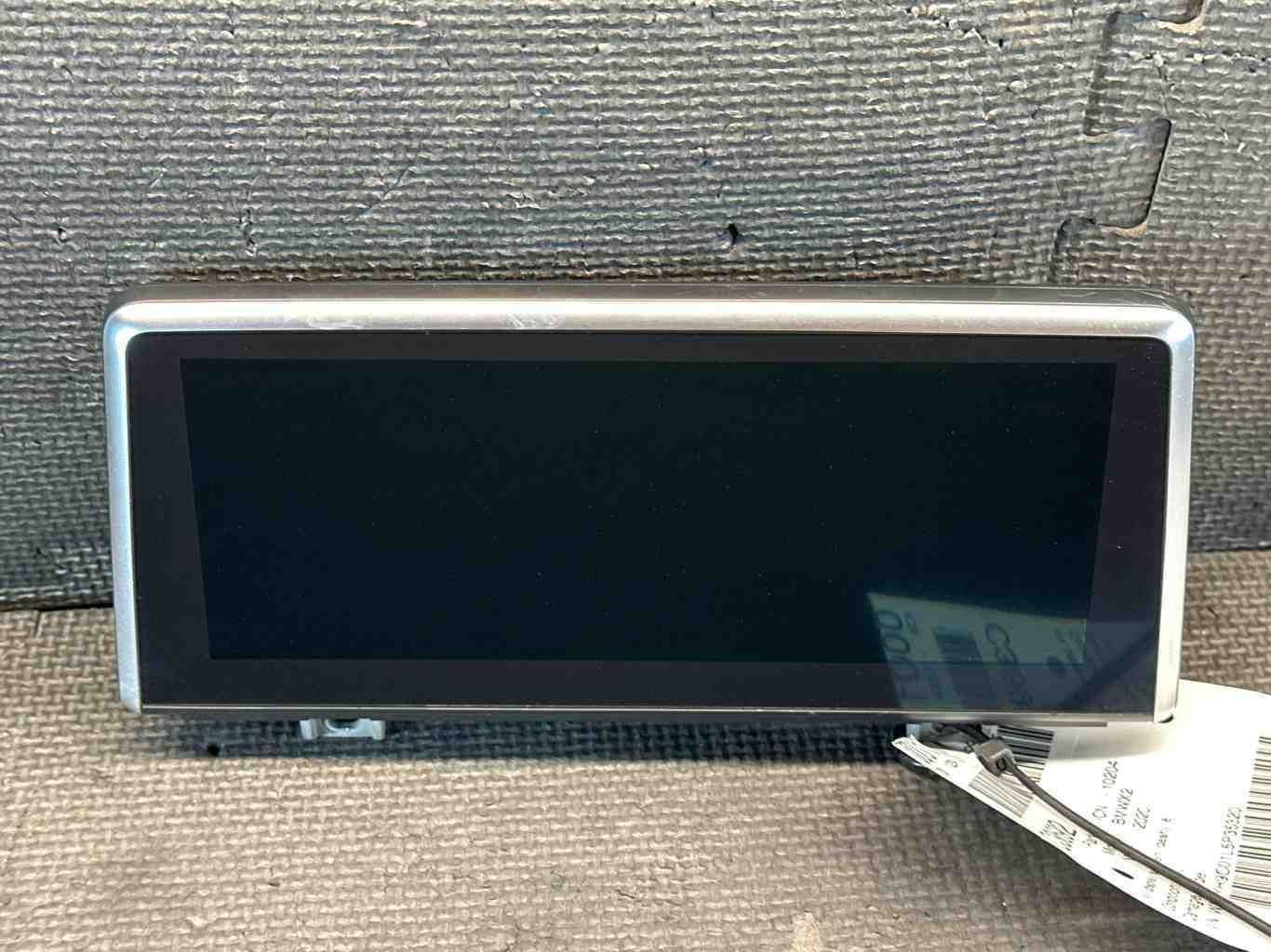 18 19 20 21 22 BMW X2 Display Screen 8.8\' 65508707407