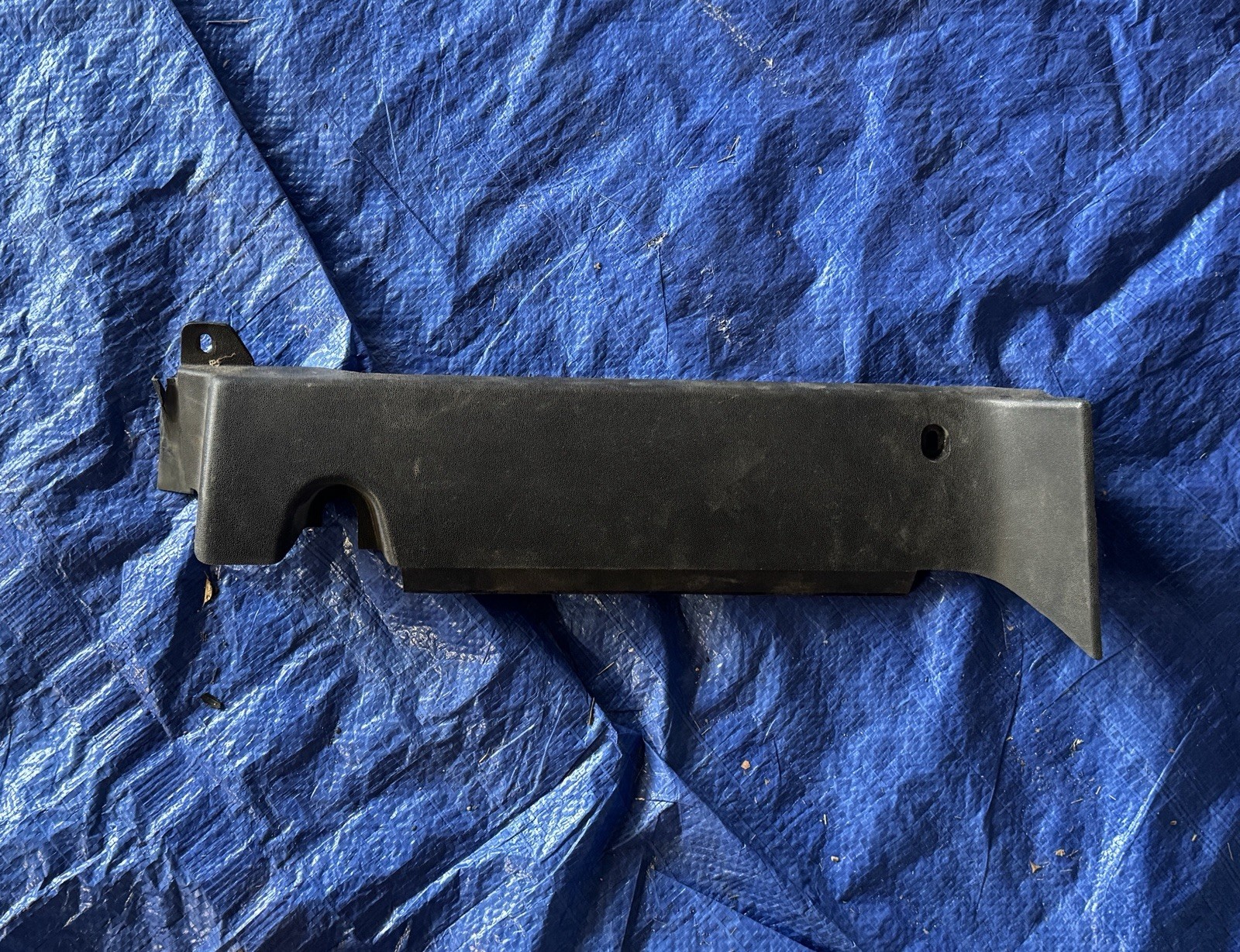 DATSUN/NISSAN PASSENGER SIDE LOWER DASH TRIM (260Z 280Z)