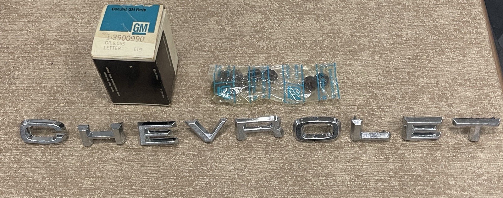 NOS 1967 & 1968 Chevrolet Truck Series 10 Thru 30 Hood Letters Set NOS 1967 & 1968 Chevrolet Truck Series 10 Thru 30 Hood Letters Set