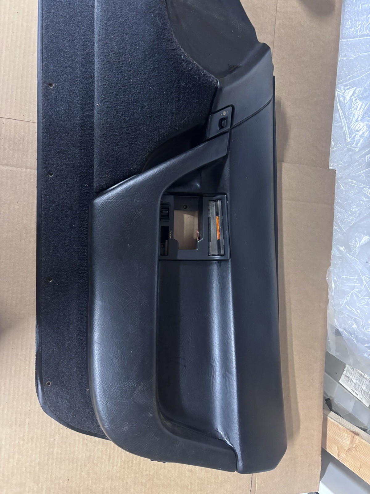 90-93 Corvette C4 USED RH Right Passenger Black Door Trim Panel Nice 90-93 Corvette C4 USED RH Right Passenger Black Door Trim Panel Nice