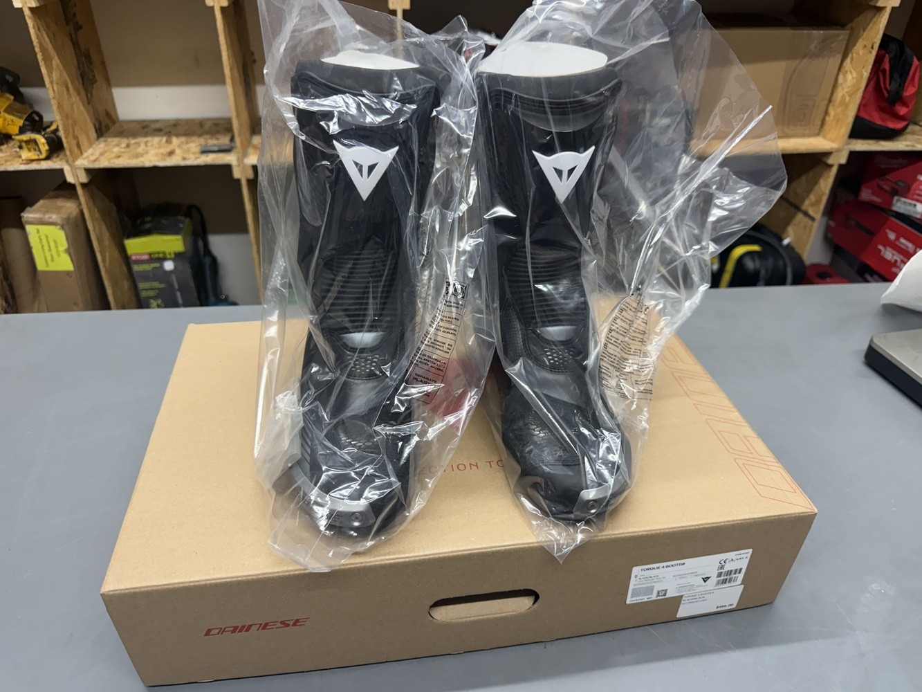 Dainese Torque 4 Men Racing and Road Boots New Open Box (1117231)