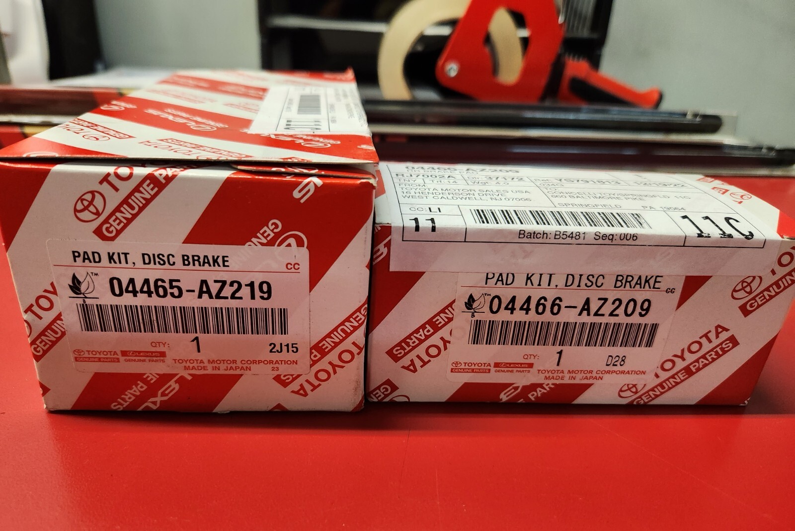 2011-2016 Sienna Front & Rear Genuine OEM Brake Pad Set 04465-AZ319 04466-AZ309 2011-2016 Sienna Front & Rear Genuine OEM Brake Pad Set 04465-AZ319 04466-AZ309