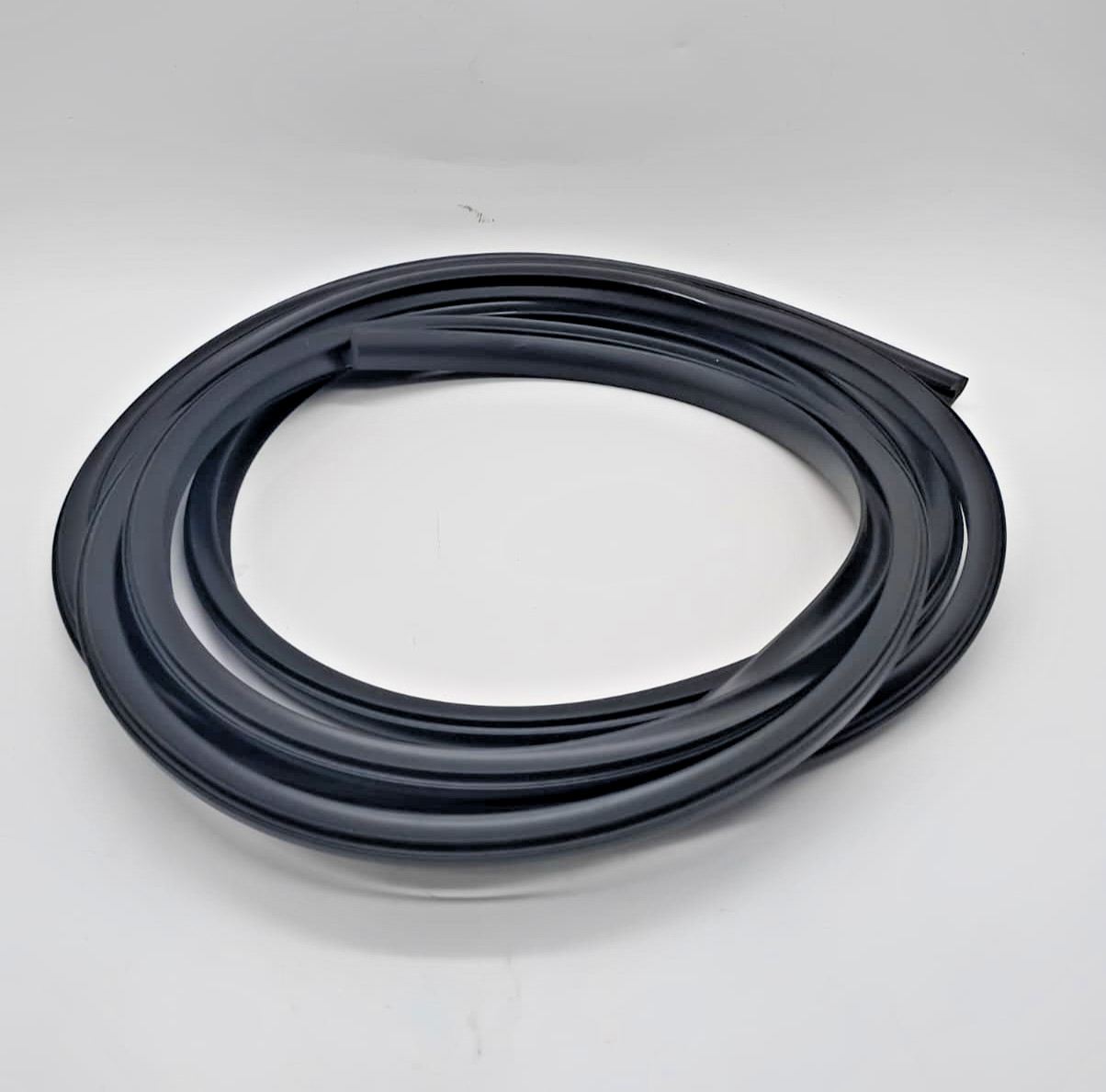 AP Products 018-3337-12 RV Rubber Window Seal 9/16” x 7/16” x 12’ Black AP Products 018-3337-12 RV Rubber Window Seal 9/16” x 7/16” x 12’ Black