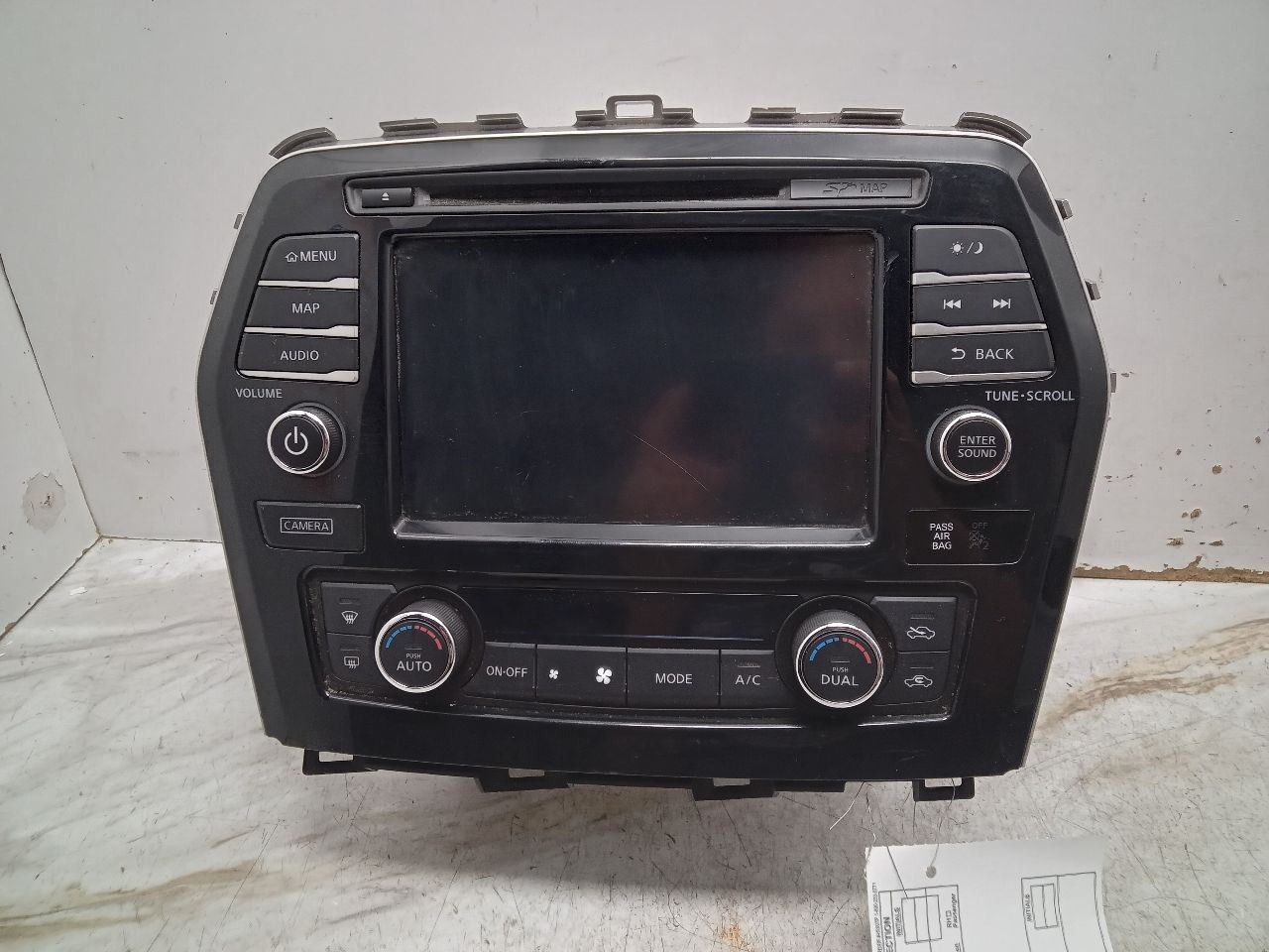 Audio Equipment Radio Display And Receiver Fits 16 MAXIMA 343741